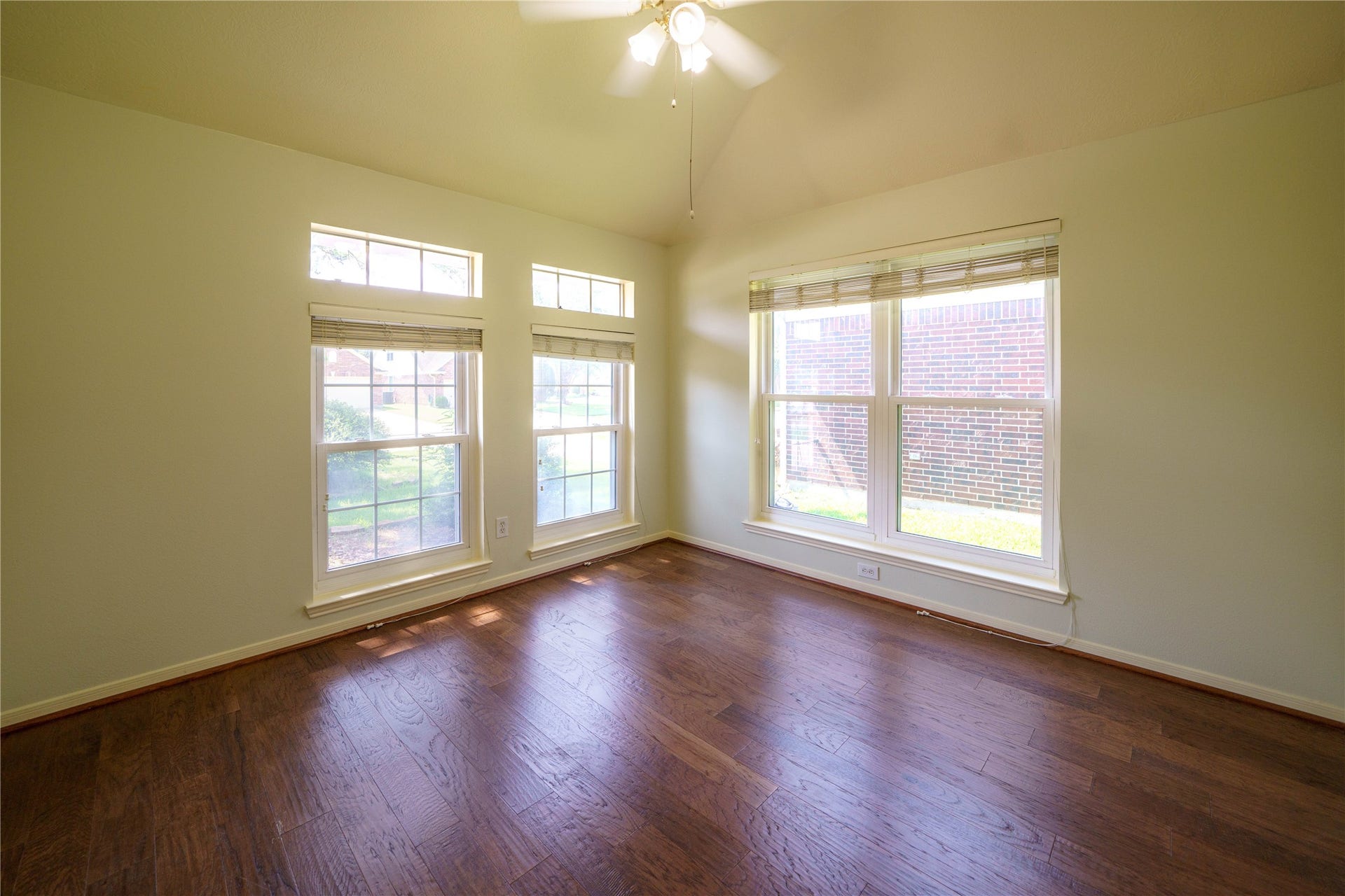 9927 Autumn Way Drive, Houston, TX 77064 Study Room