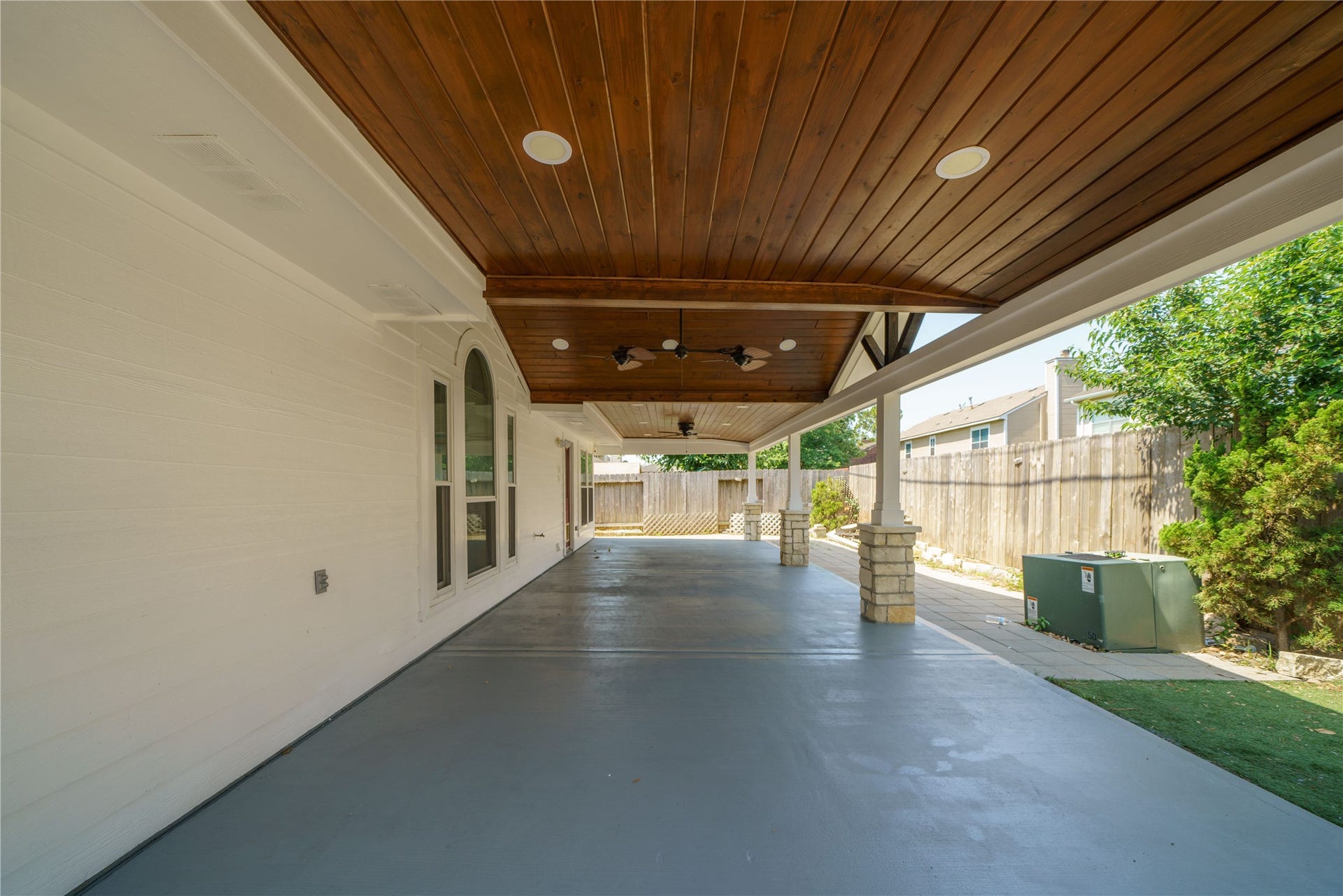 9927 Autumn Way Drive, Houston, TX 77064 9927 Autumn Way Drive, Houston, TX 77064