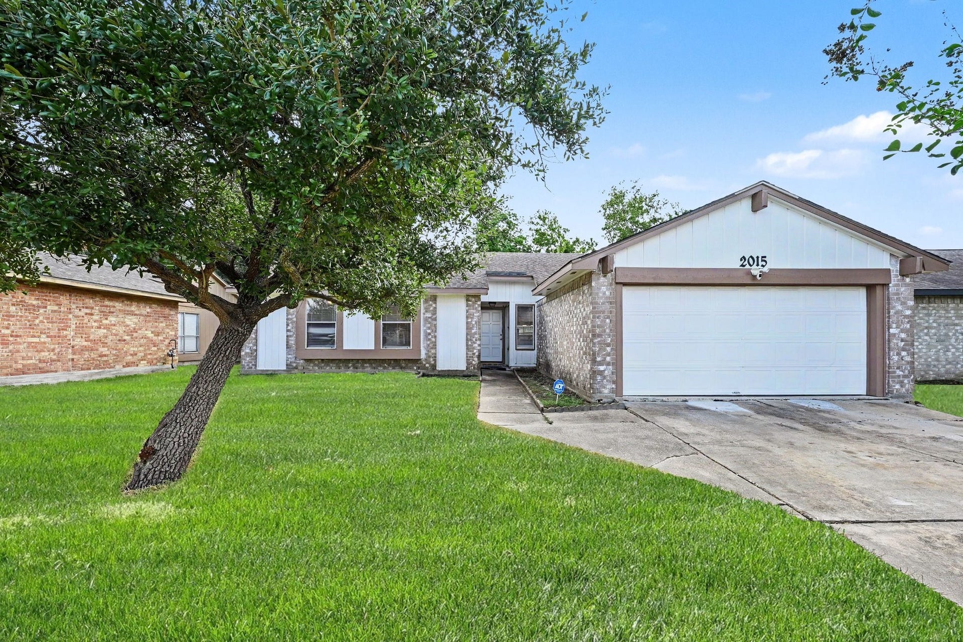 2015 Highcrest Drive, Missouri City, TX 77489 2015 Highcrest Drive, Missouri City, TX 77489