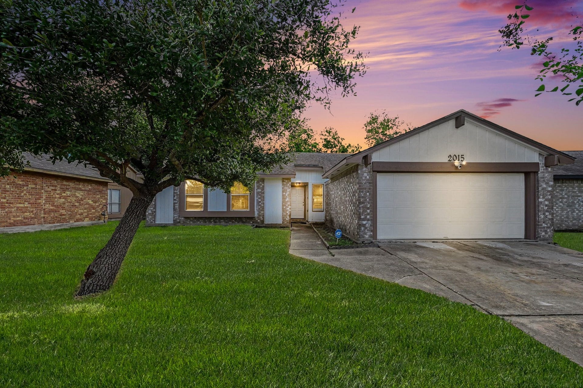 2015 Highcrest Drive, Missouri City, TX 77489 2015 Highcrest Drive, Missouri City, TX 77489