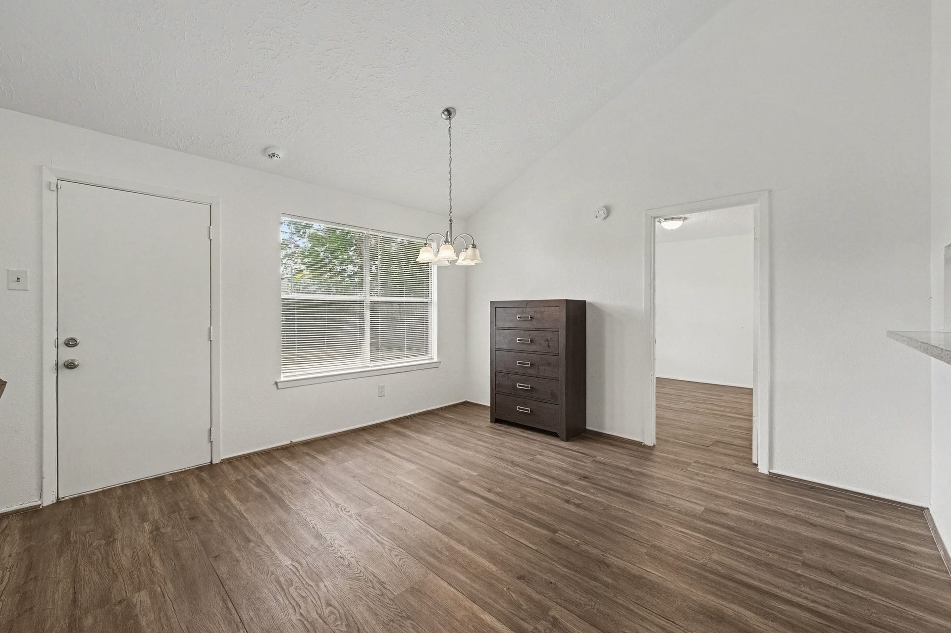 2015 Highcrest Drive, Missouri City, TX 77489 2015 Highcrest Drive, Missouri City, TX 77489