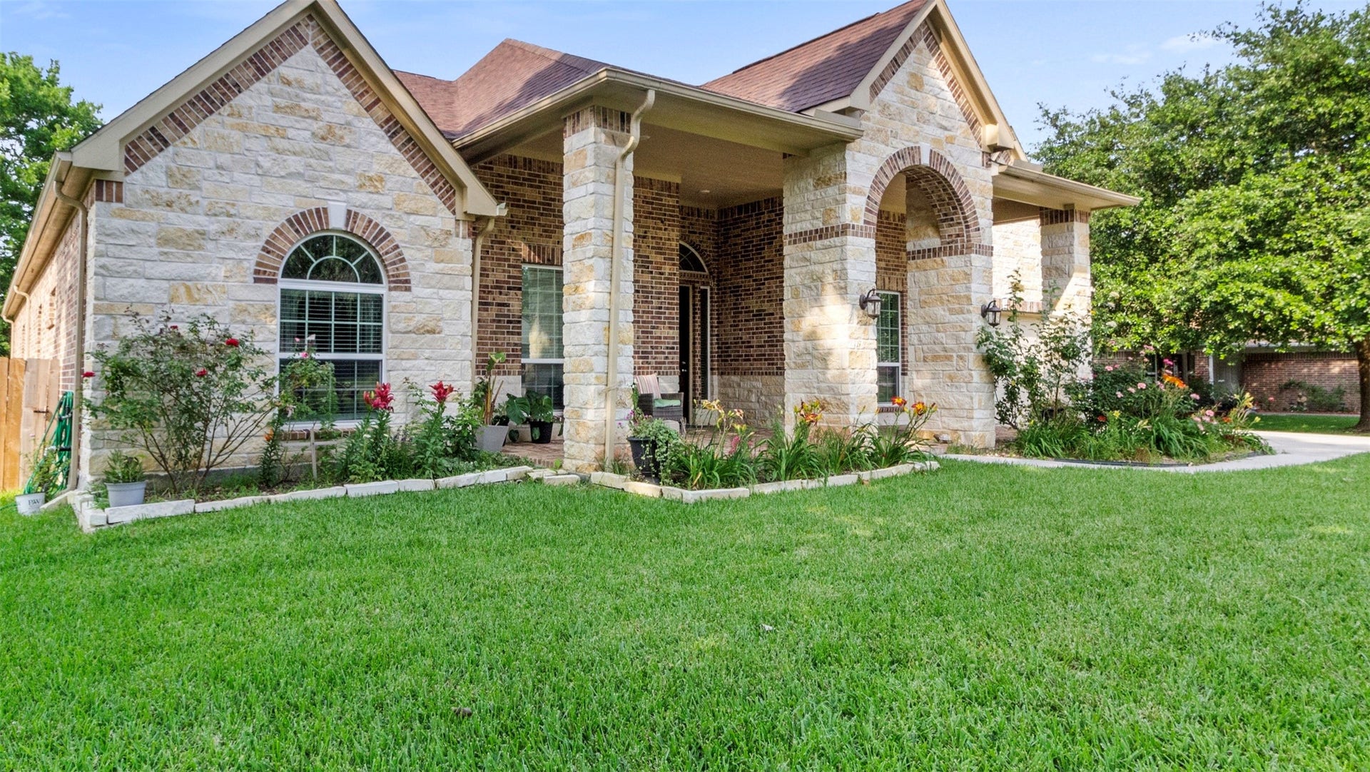 13336 Lake Breeze Lane, Willis, TX 77318 13336 Lake Breeze Lane, Willis, TX 77318
