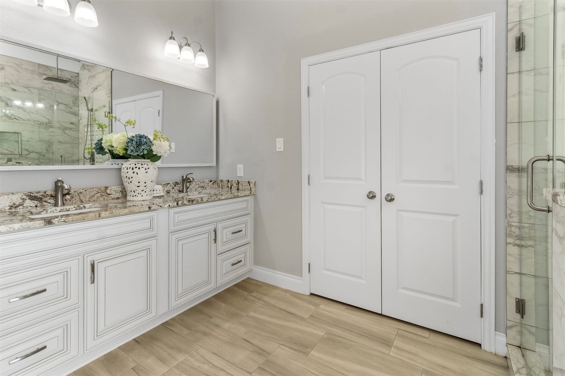 13336 Lake Breeze Lane, Willis, TX 77318 13336 Lake Breeze Lane, Willis, TX 77318