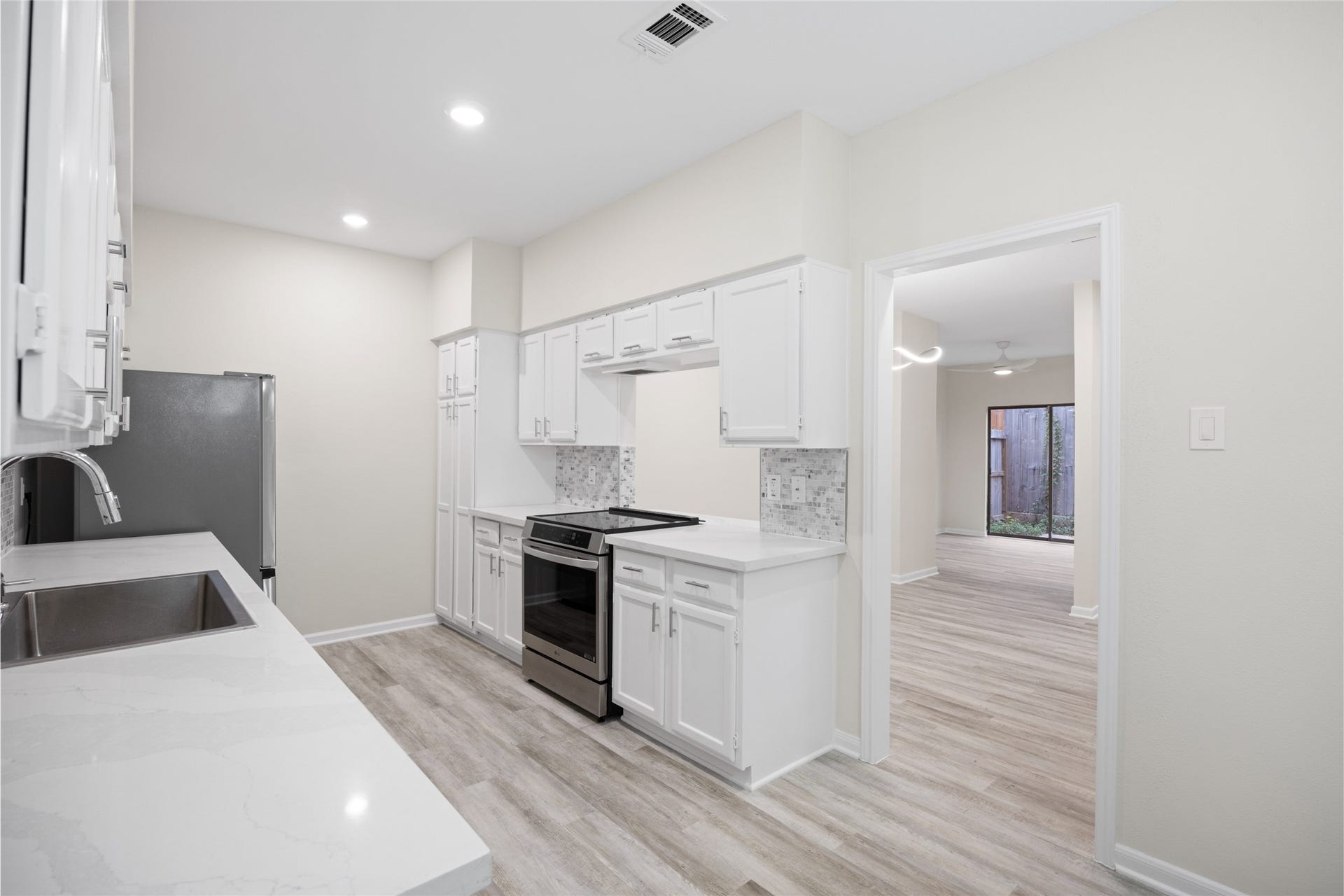 2668 Bering Drive, #2668, Houston, TX 77057
