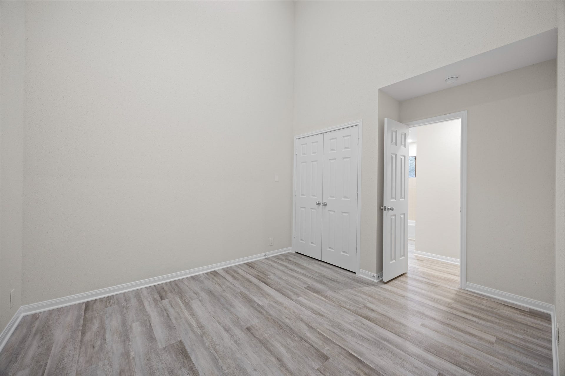 2668 Bering Drive, #2668, Houston, TX 77057