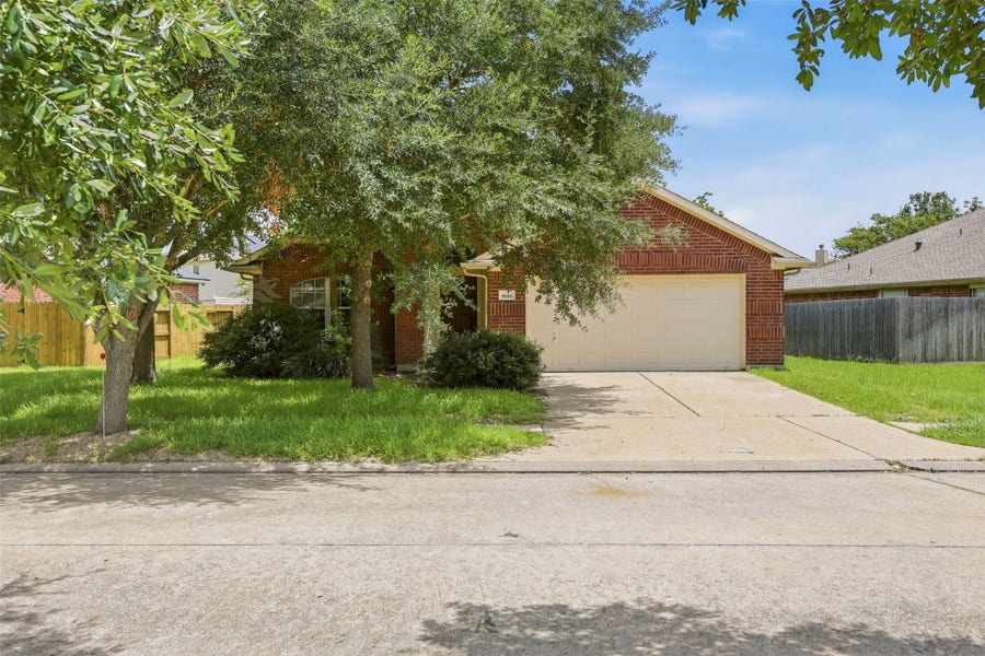 Property photo for 9618 Red Rugosa Drive, Houston, TX