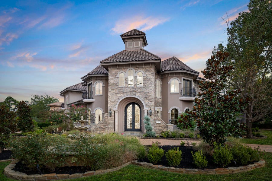 Property photo for 47 Hunnewell Way, The Woodlands, TX