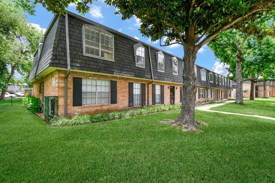 Property photo for 9001 Gaylord Street, #4, Houston, TX