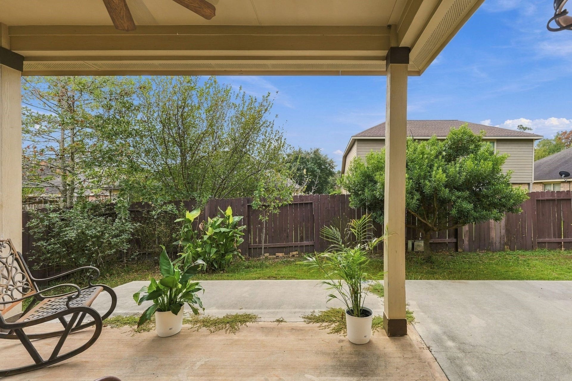1706 Elmside Court, Conroe, TX 77301 COVERED PATIO