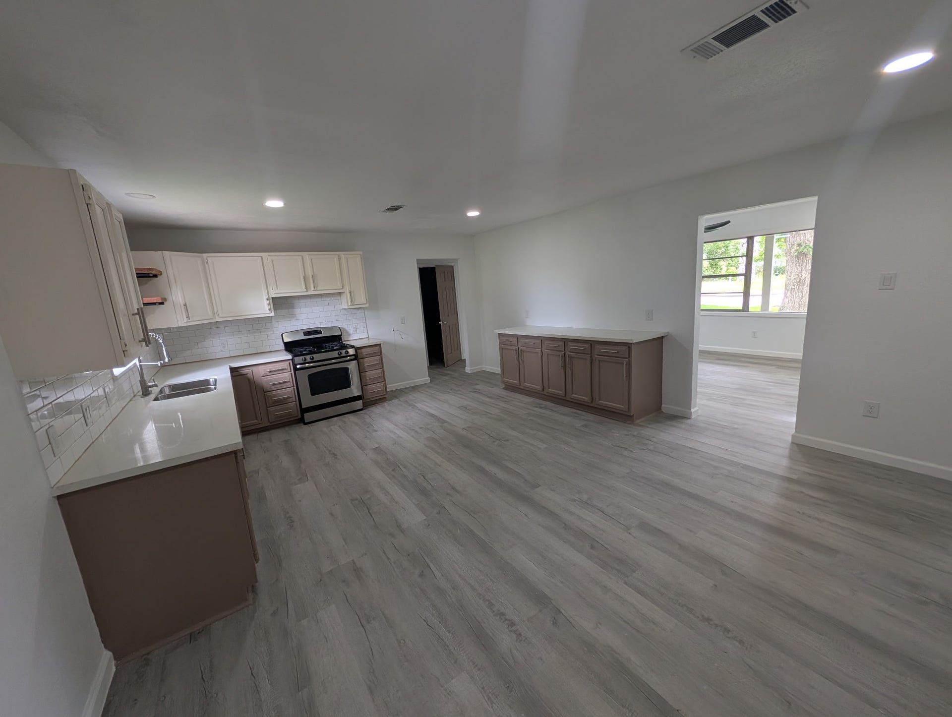 306 Allendale Road, Pasadena, TX 77502
