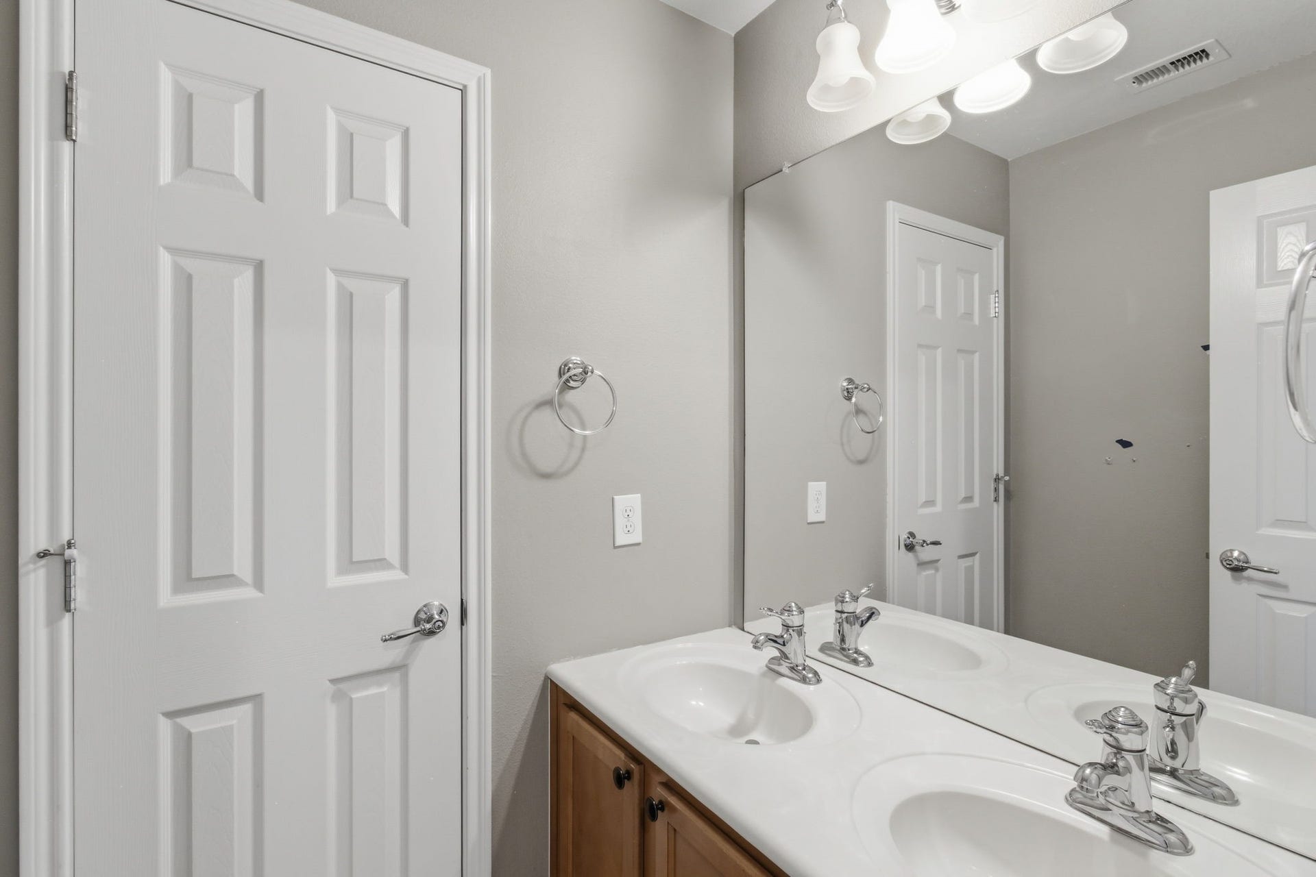 19914 Nandina Knoll, Richmond, TX 77407 19914 Nandina Knoll, Richmond, TX 77407