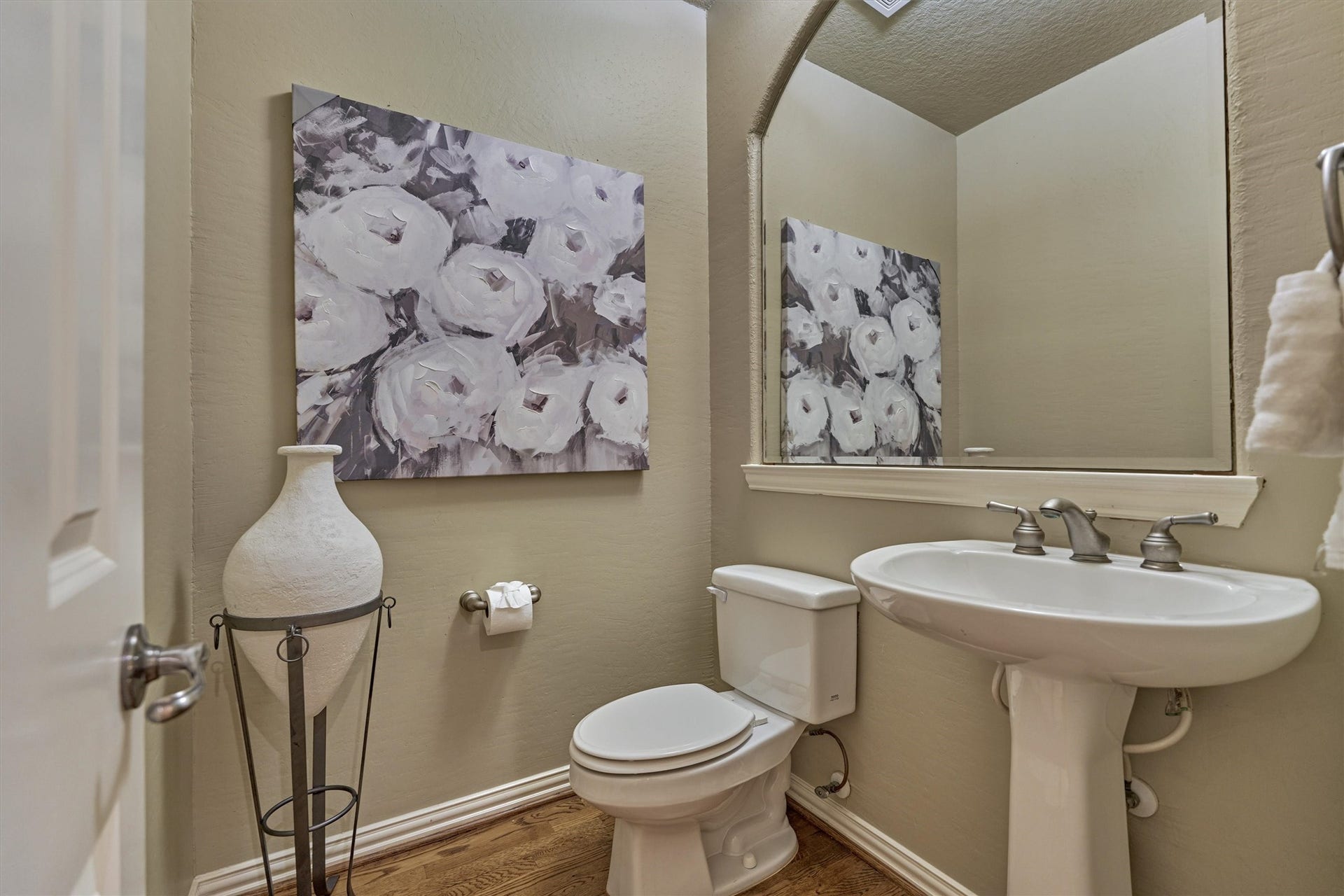 14 Mystic Pines Court, The Woodlands, TX 77382 14 Mystic Pines Court, The Woodlands, TX 77382