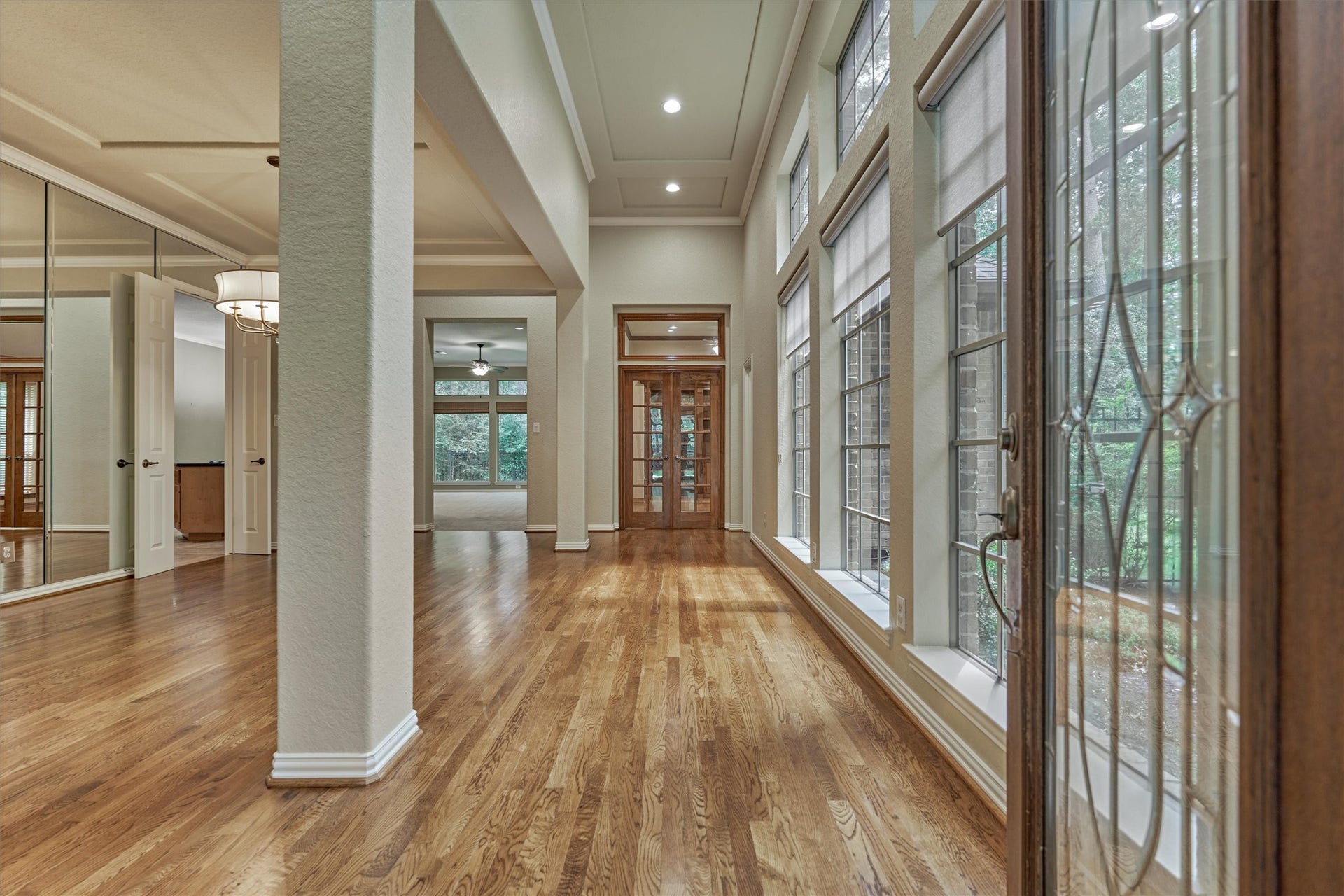 14 Mystic Pines Court, The Woodlands, TX 77382 14 Mystic Pines Court, The Woodlands, TX 77382