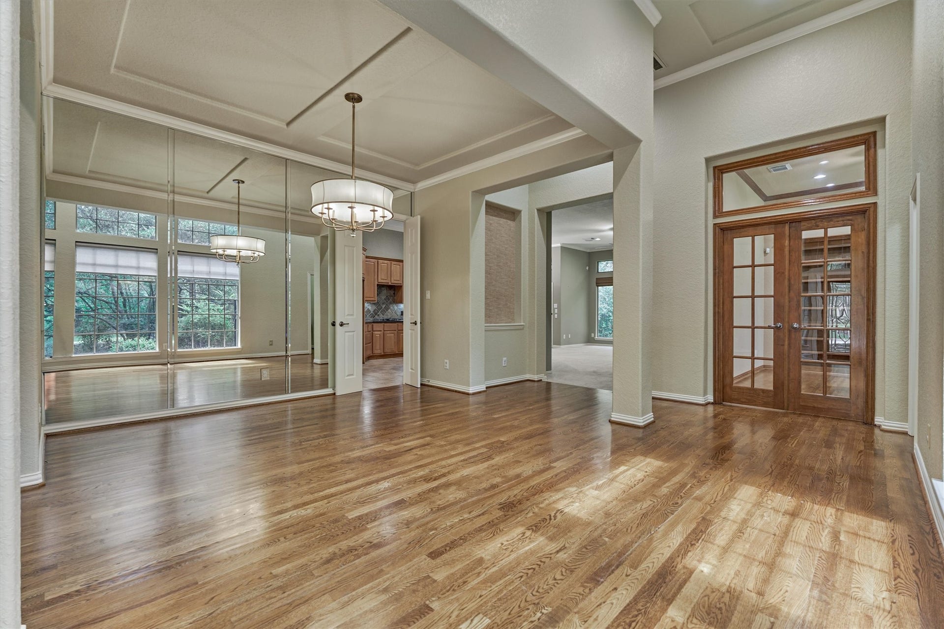 14 Mystic Pines Court, The Woodlands, TX 77382 14 Mystic Pines Court, The Woodlands, TX 77382