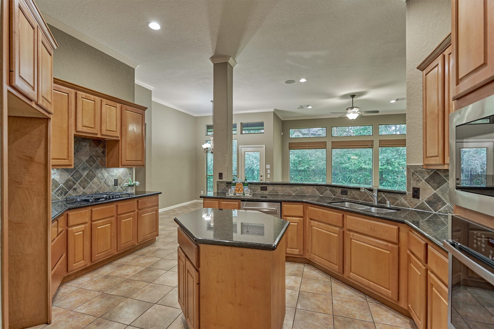 14 Mystic Pines Court, The Woodlands, TX 77382 14 Mystic Pines Court, The Woodlands, TX 77382