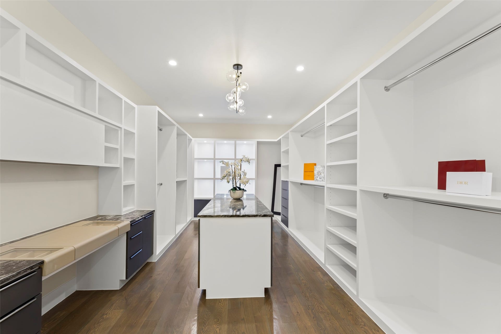 2610 Westgrove Lane, Houston, TX 77027 2610 Westgrove Lane, Houston, TX 77027