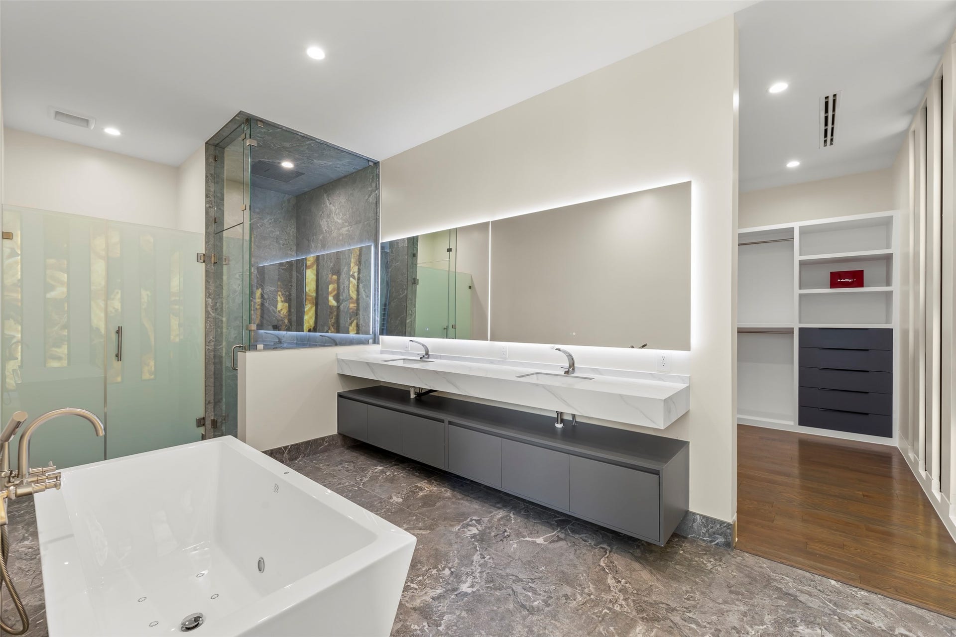 2610 Westgrove Lane, Houston, TX 77027 2610 Westgrove Lane, Houston, TX 77027
