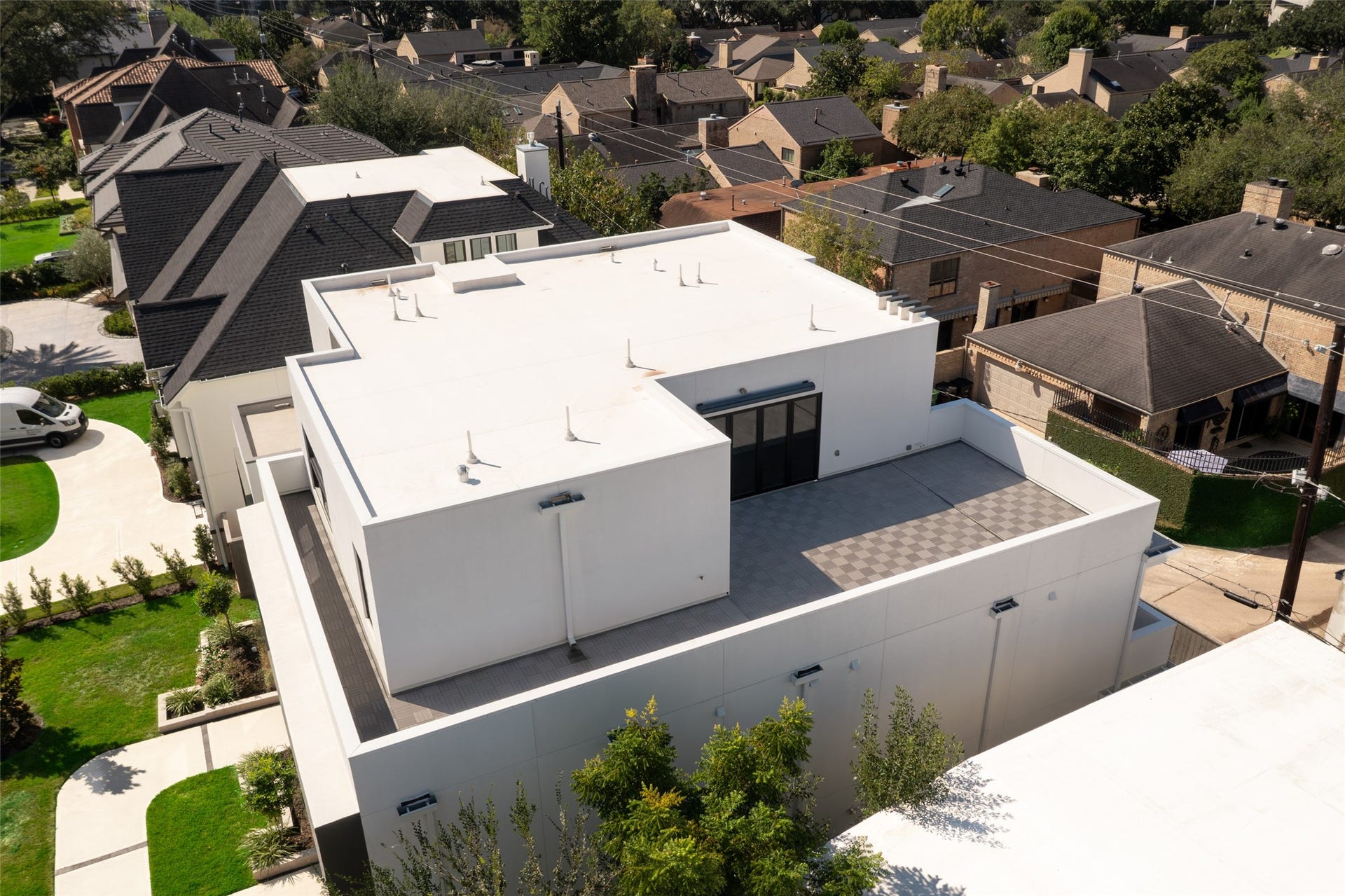 2610 Westgrove Lane, Houston, TX 77027 2610 Westgrove Lane, Houston, TX 77027