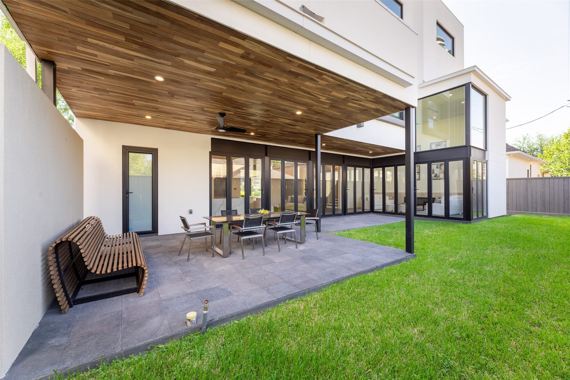 2610 Westgrove Lane, Houston, TX 77027 2610 Westgrove Lane, Houston, TX 77027