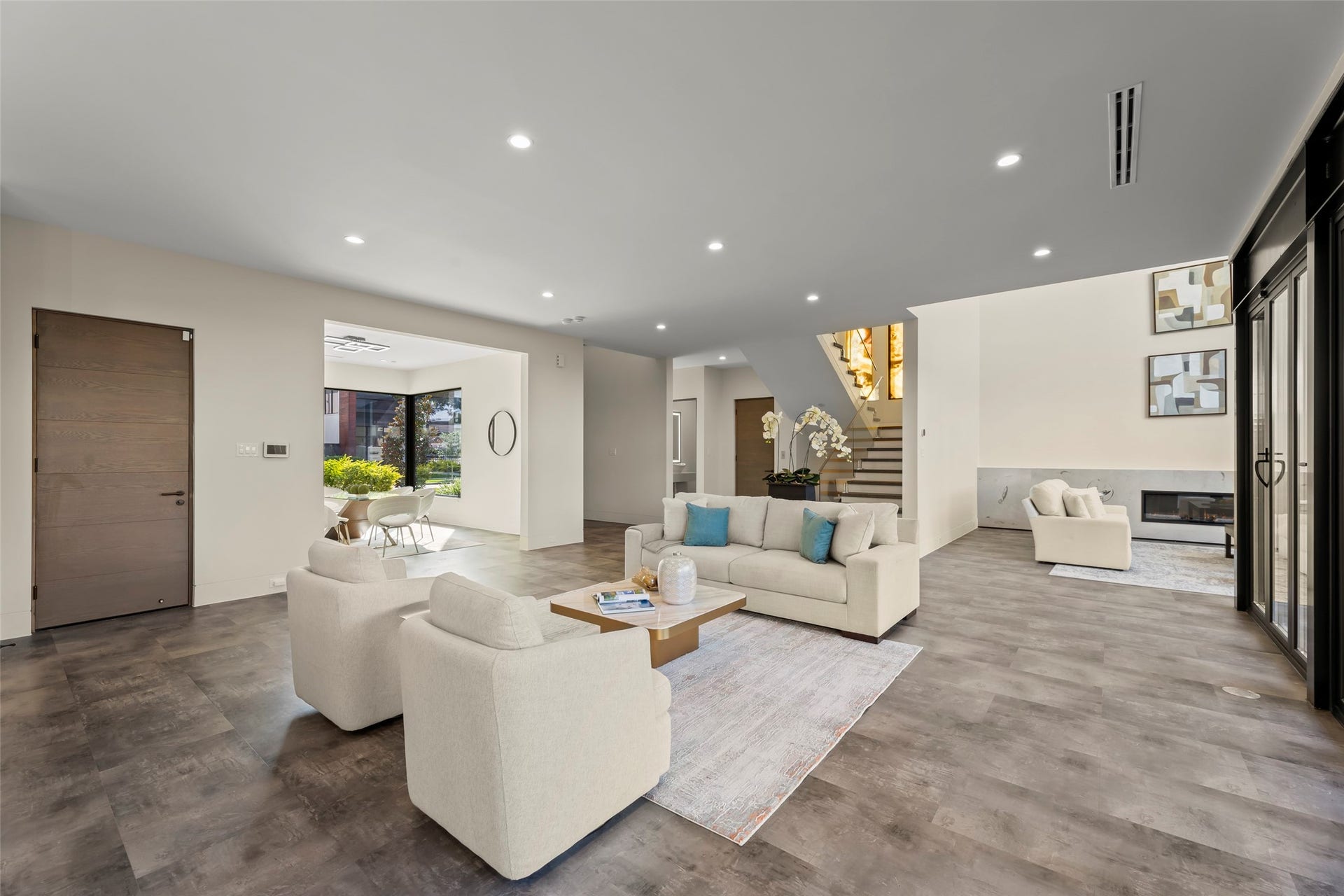 2610 Westgrove Lane, Houston, TX 77027 2610 Westgrove Lane, Houston, TX 77027