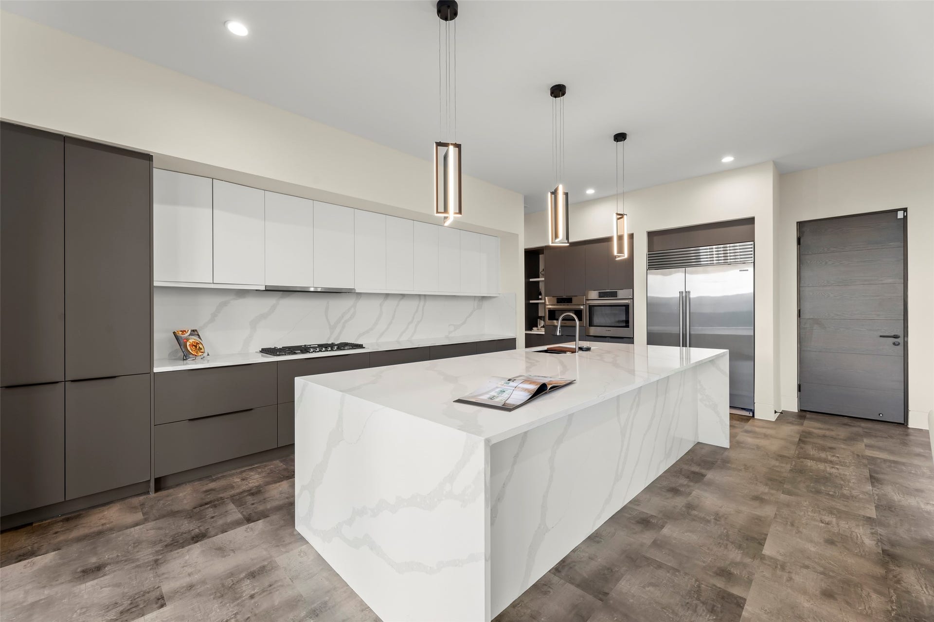 2610 Westgrove Lane, Houston, TX 77027 2610 Westgrove Lane, Houston, TX 77027