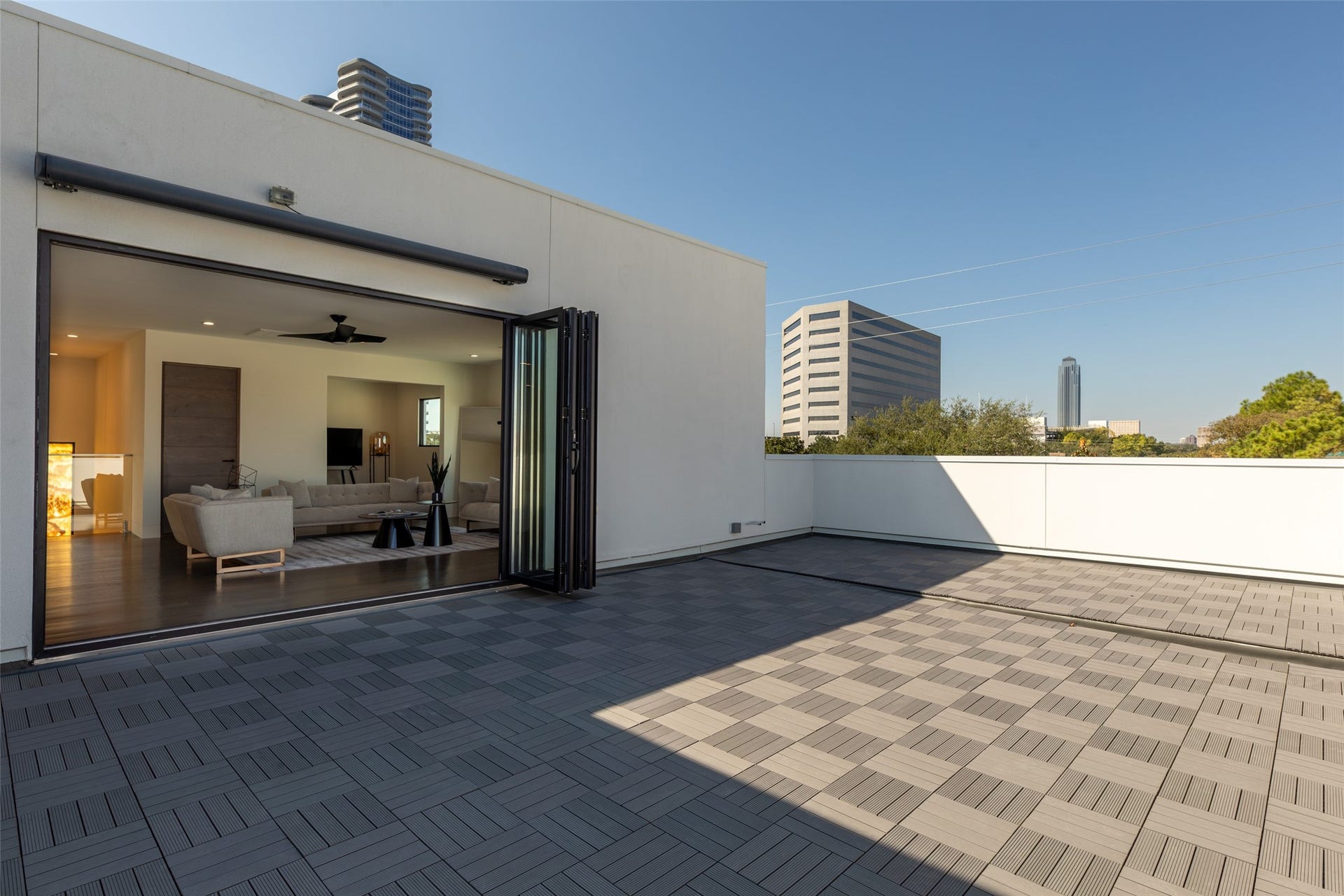 2610 Westgrove Lane, Houston, TX 77027 2610 Westgrove Lane, Houston, TX 77027