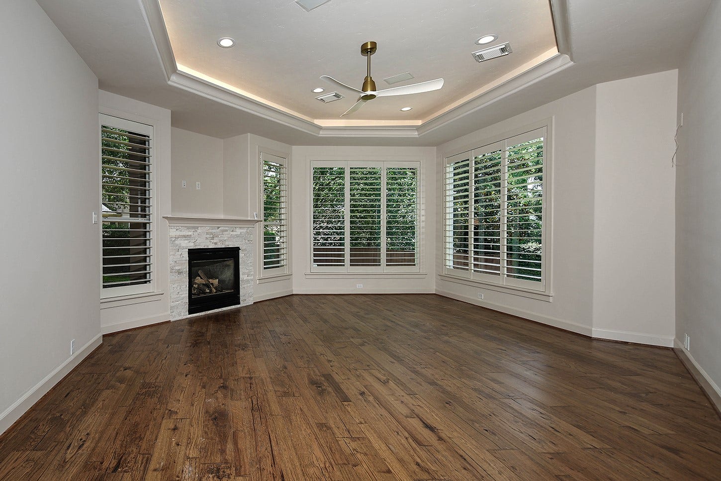 74 Batesbrooke Court, The Woodlands, TX 77381 74 Batesbrooke Court, The Woodlands, TX 77381
