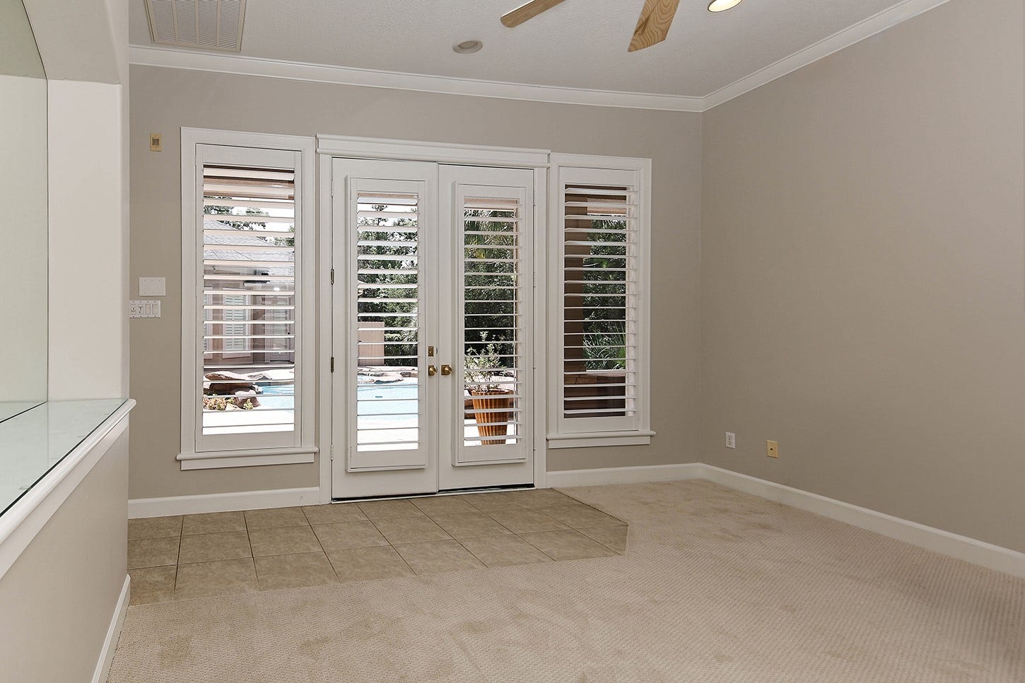 74 Batesbrooke Court, The Woodlands, TX 77381 74 Batesbrooke Court, The Woodlands, TX 77381