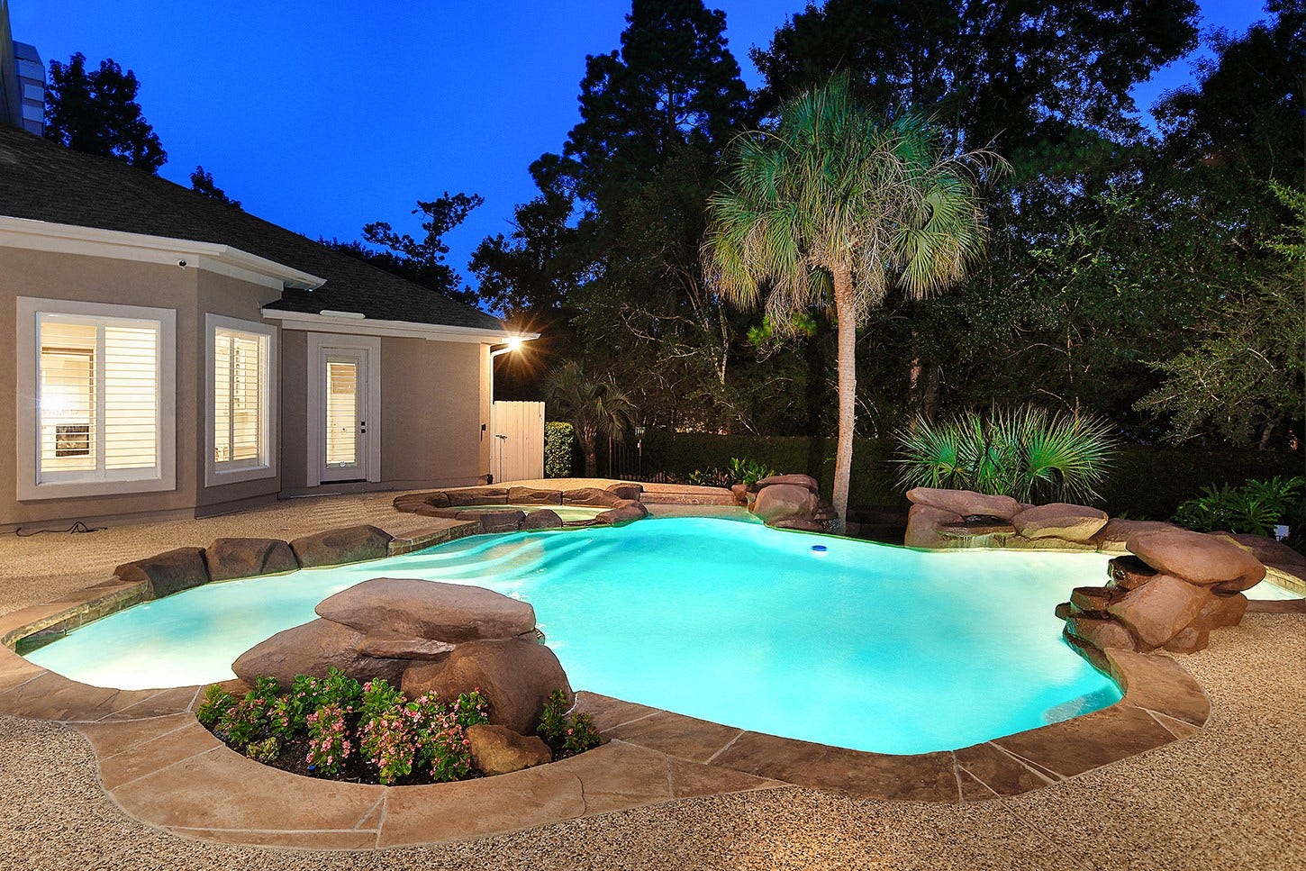 74 Batesbrooke Court, The Woodlands, TX 77381 74 Batesbrooke Court, The Woodlands, TX 77381