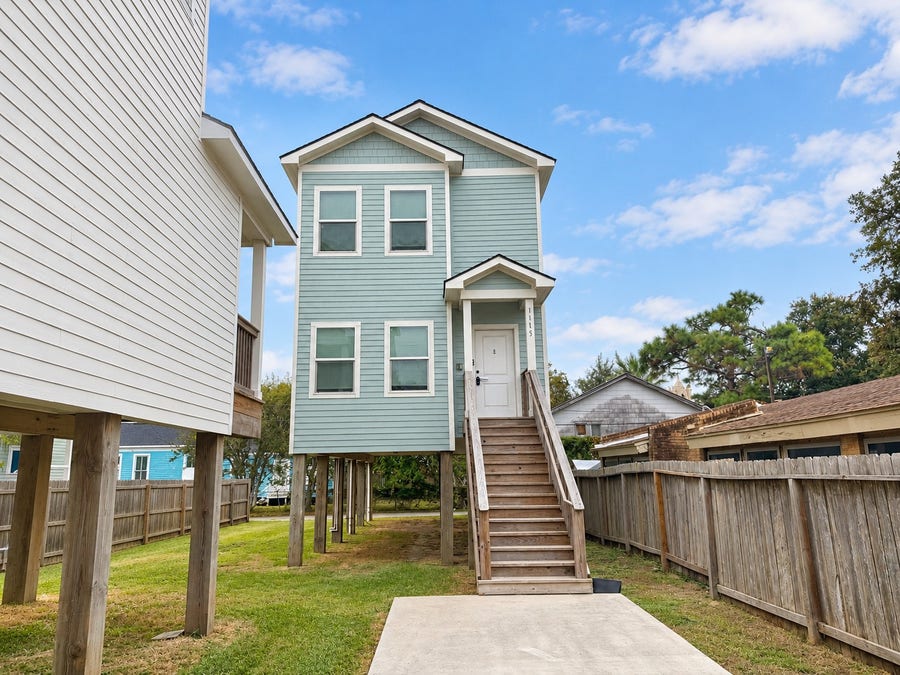 Property photo for 1115 32nd Street, #B, Galveston, TX