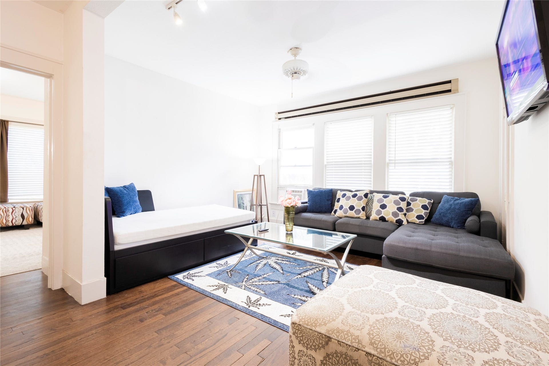 2509 Whitney Street, #B, Houston, TX 77006 2509 Whitney Street, #B, Houston, TX 77006