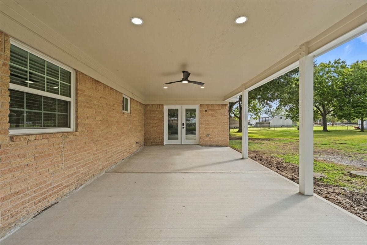 3405 Meadowlark Lane, Alvin, TX 77511 3405 Meadowlark Lane, Alvin, TX 77511