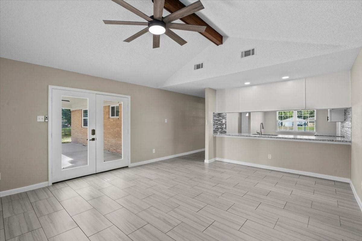 3405 Meadowlark Lane, Alvin, TX 77511 3405 Meadowlark Lane, Alvin, TX 77511