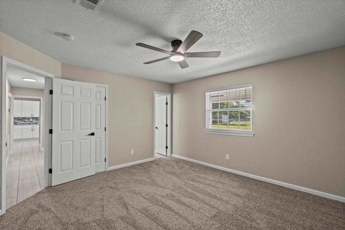 3405 Meadowlark Lane, Alvin, TX 77511 3405 Meadowlark Lane, Alvin, TX 77511
