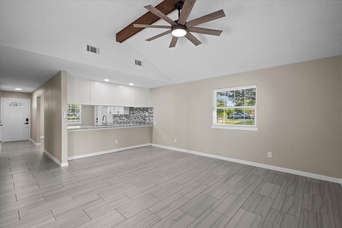 3405 Meadowlark Lane, Alvin, TX 77511 3405 Meadowlark Lane, Alvin, TX 77511