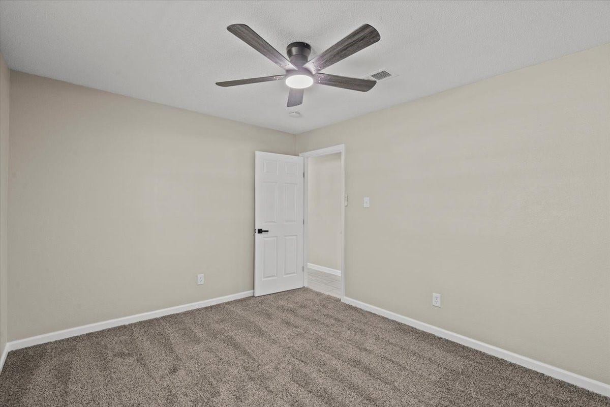 3405 Meadowlark Lane, Alvin, TX 77511 3405 Meadowlark Lane, Alvin, TX 77511