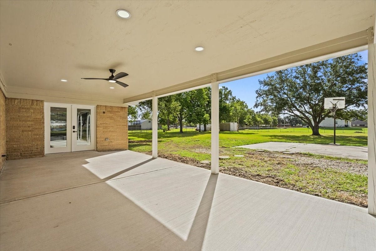 3405 Meadowlark Lane, Alvin, TX 77511 3405 Meadowlark Lane, Alvin, TX 77511