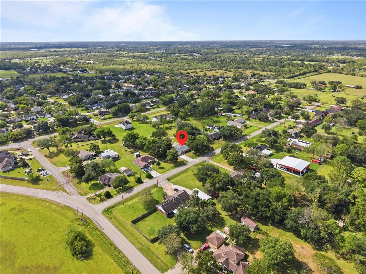 3405 Meadowlark Lane, Alvin, TX 77511 3405 Meadowlark Lane, Alvin, TX 77511