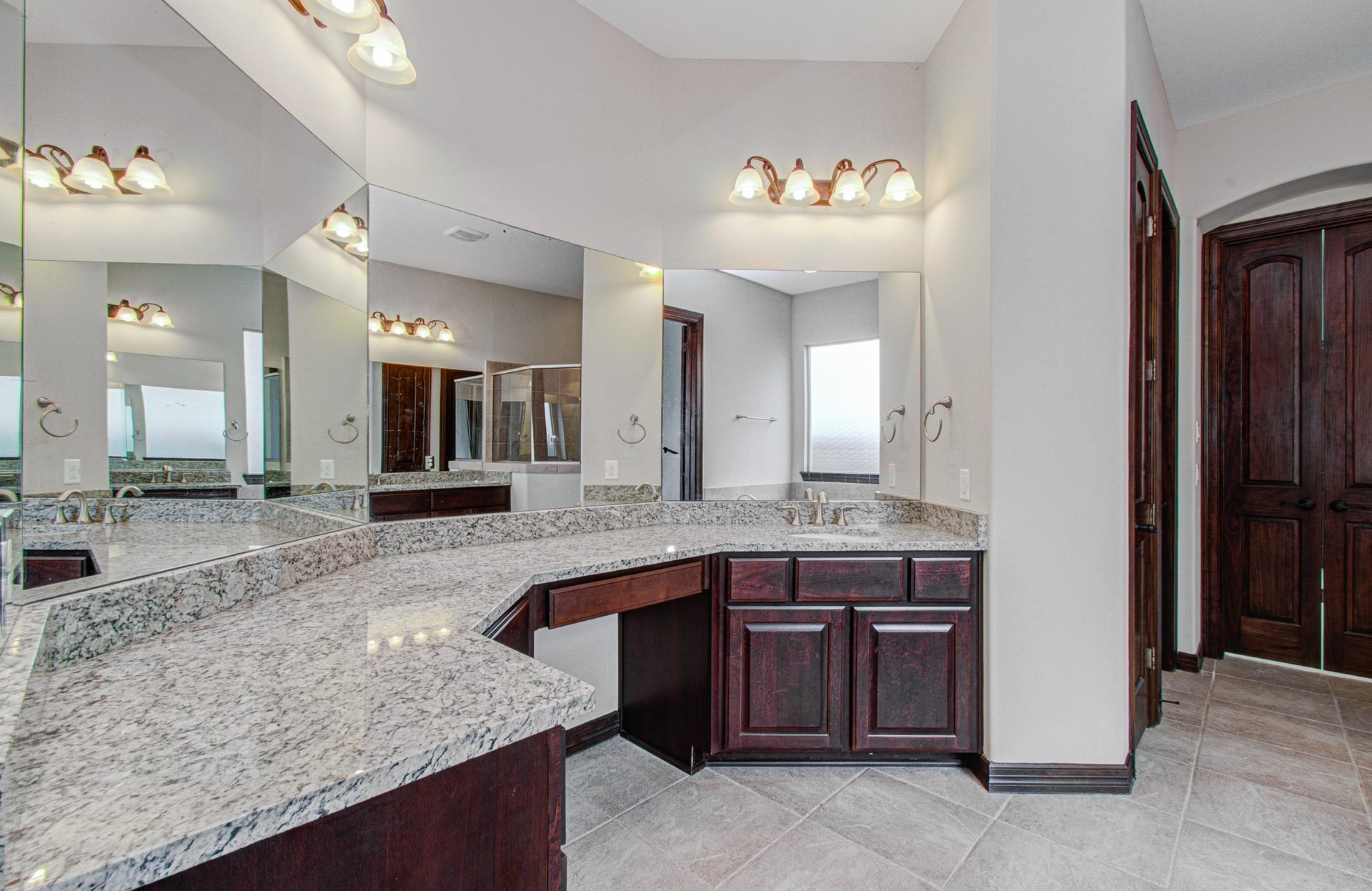 5711 Avon Landing Lane, Sugar Land, TX 77479 5711 Avon Landing Lane, Sugar Land, TX 77479