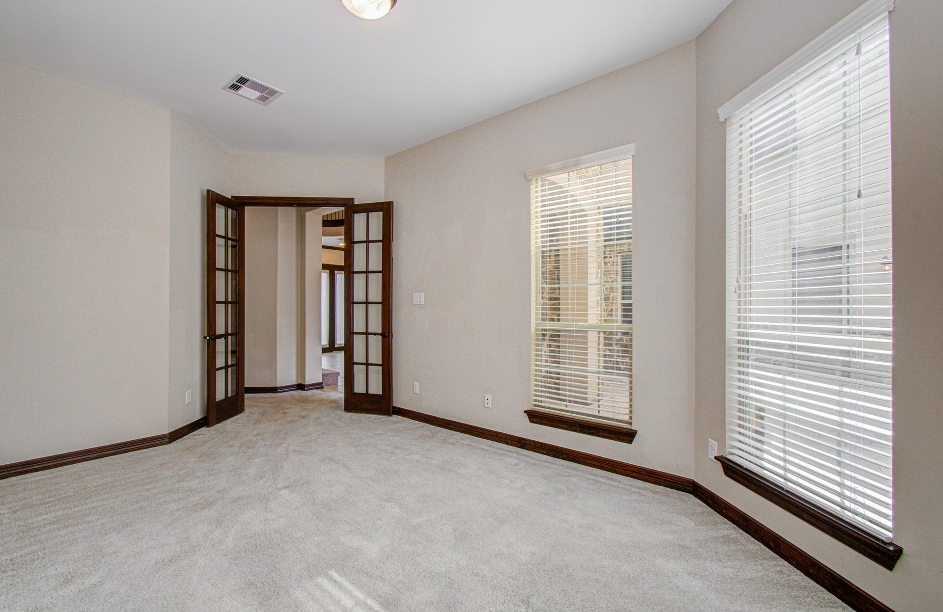 5711 Avon Landing Lane, Sugar Land, TX 77479 5711 Avon Landing Lane, Sugar Land, TX 77479