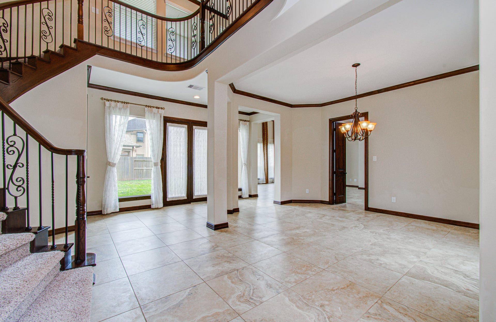 5711 Avon Landing Lane, Sugar Land, TX 77479 5711 Avon Landing Lane, Sugar Land, TX 77479