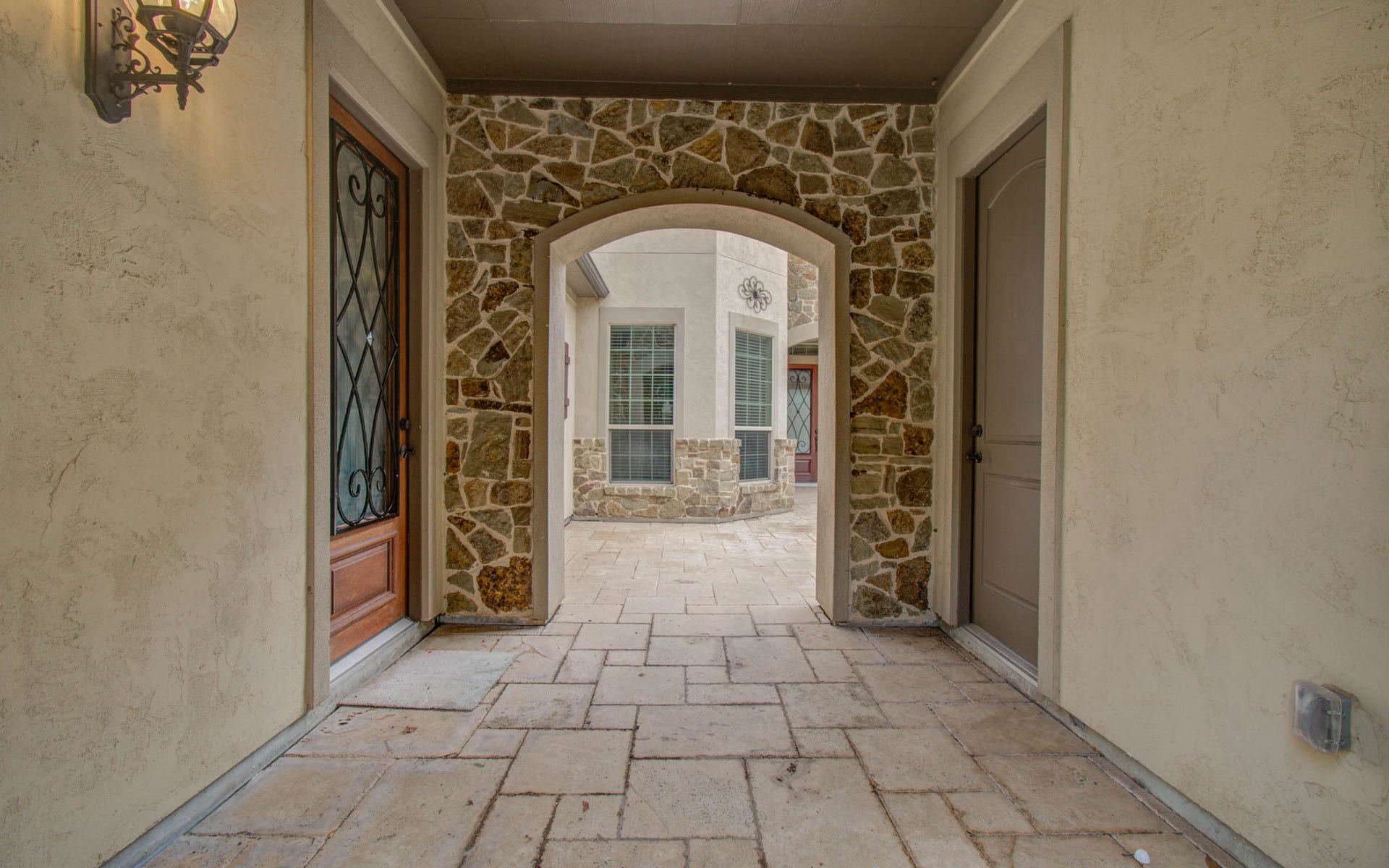 5711 Avon Landing Lane, Sugar Land, TX 77479 5711 Avon Landing Lane, Sugar Land, TX 77479