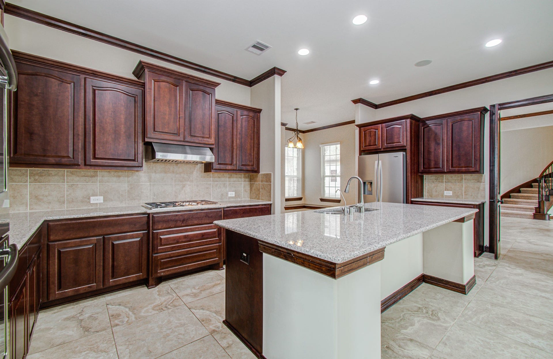 5711 Avon Landing Lane, Sugar Land, TX 77479 5711 Avon Landing Lane, Sugar Land, TX 77479