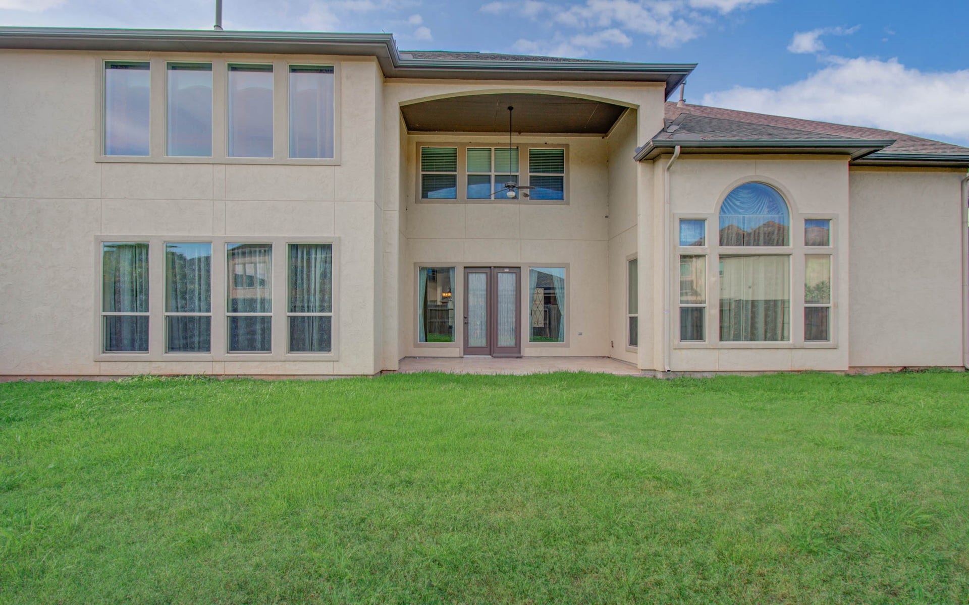 5711 Avon Landing Lane, Sugar Land, TX 77479 5711 Avon Landing Lane, Sugar Land, TX 77479