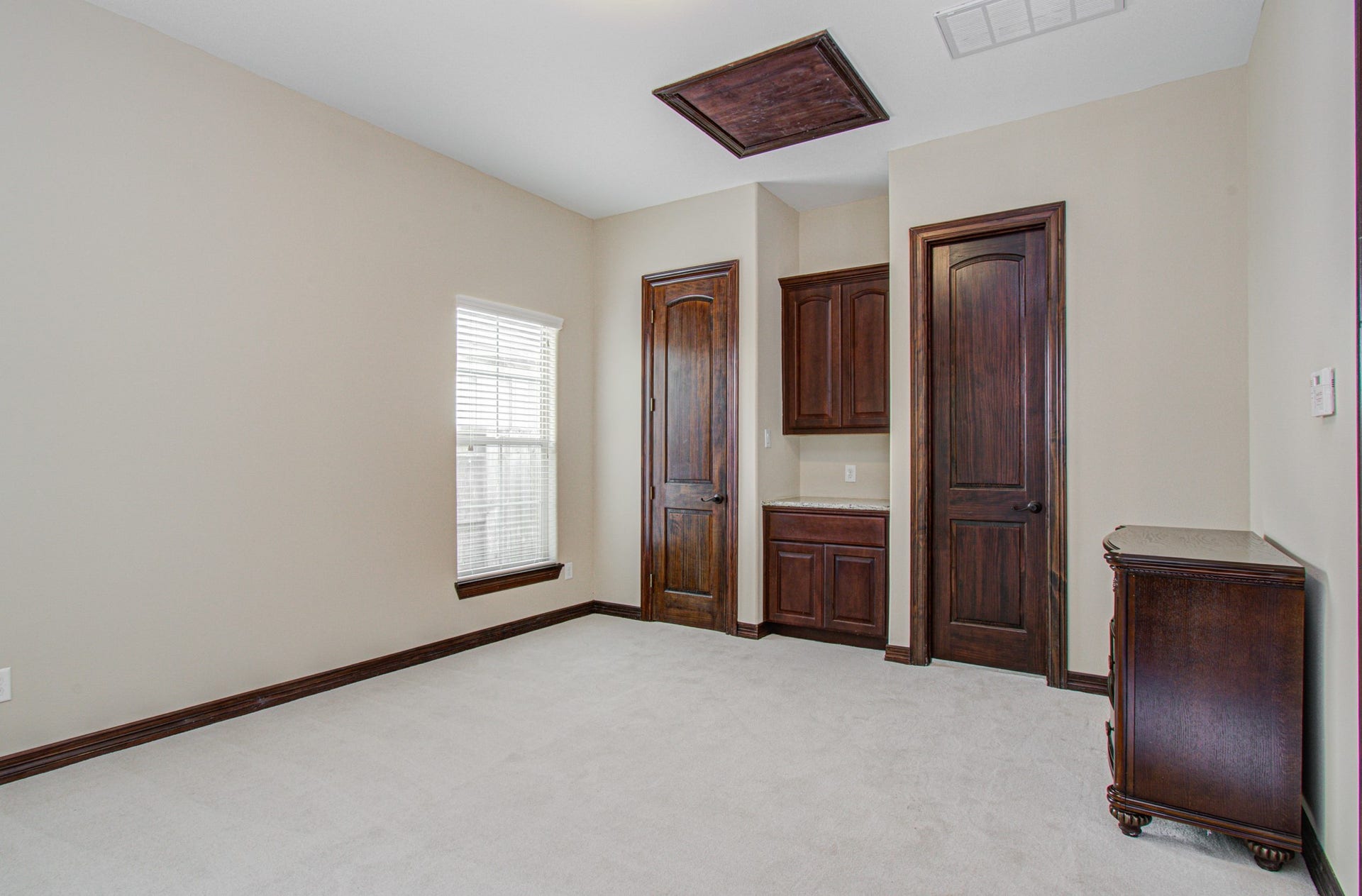 5711 Avon Landing Lane, Sugar Land, TX 77479 5711 Avon Landing Lane, Sugar Land, TX 77479