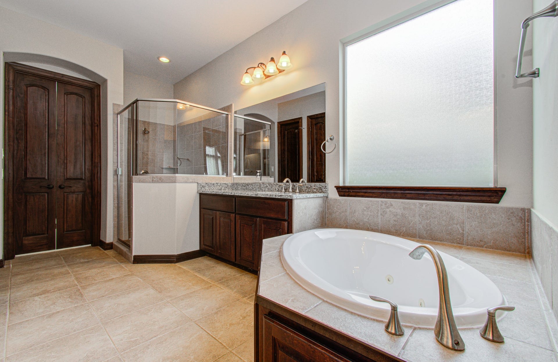 5711 Avon Landing Lane, Sugar Land, TX 77479 5711 Avon Landing Lane, Sugar Land, TX 77479