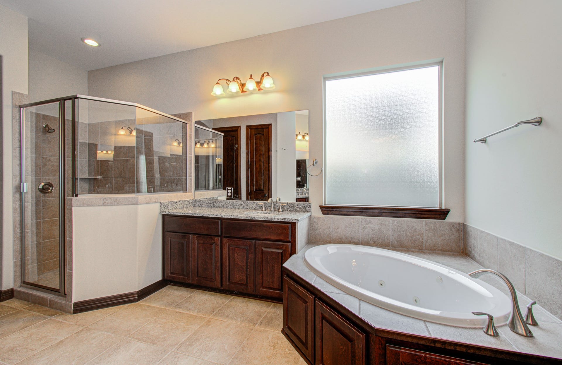 5711 Avon Landing Lane, Sugar Land, TX 77479 5711 Avon Landing Lane, Sugar Land, TX 77479