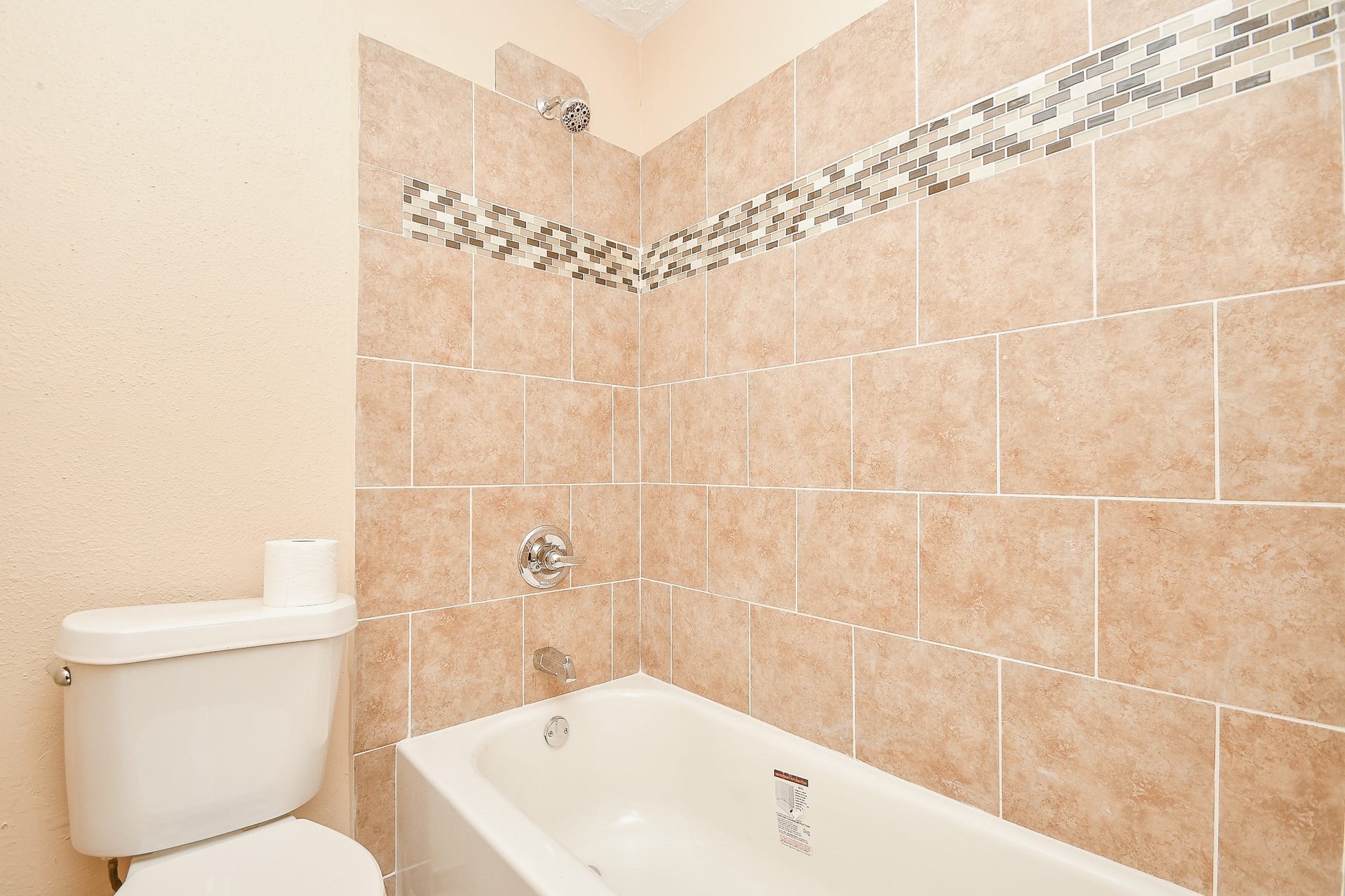 15919 Val Verde Drive, Houston, TX 77083 15919 Val Verde Drive, Houston, TX 77083