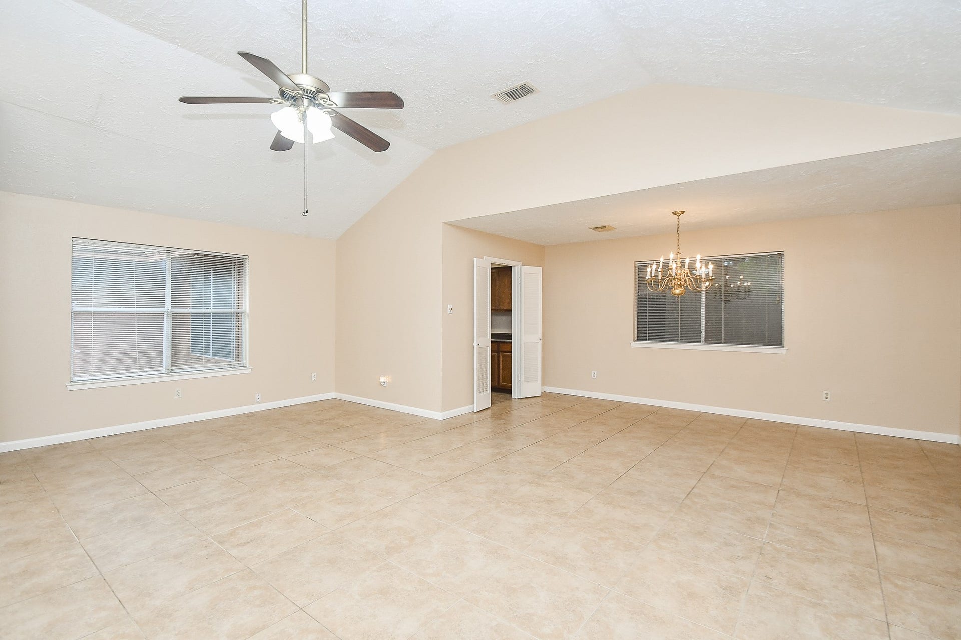 15919 Val Verde Drive, Houston, TX 77083 15919 Val Verde Drive, Houston, TX 77083