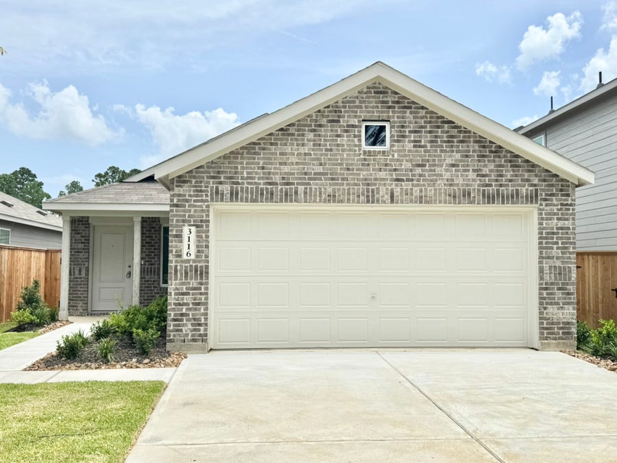 Property photo for 3116 Twisted Myrtle Drive, Conroe, TX